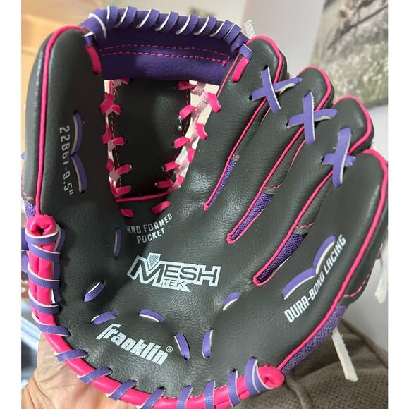 Franklin Other - Franklin Teeball Glove-9.5"Mesh Tek Right Hand Throw Purple Pink